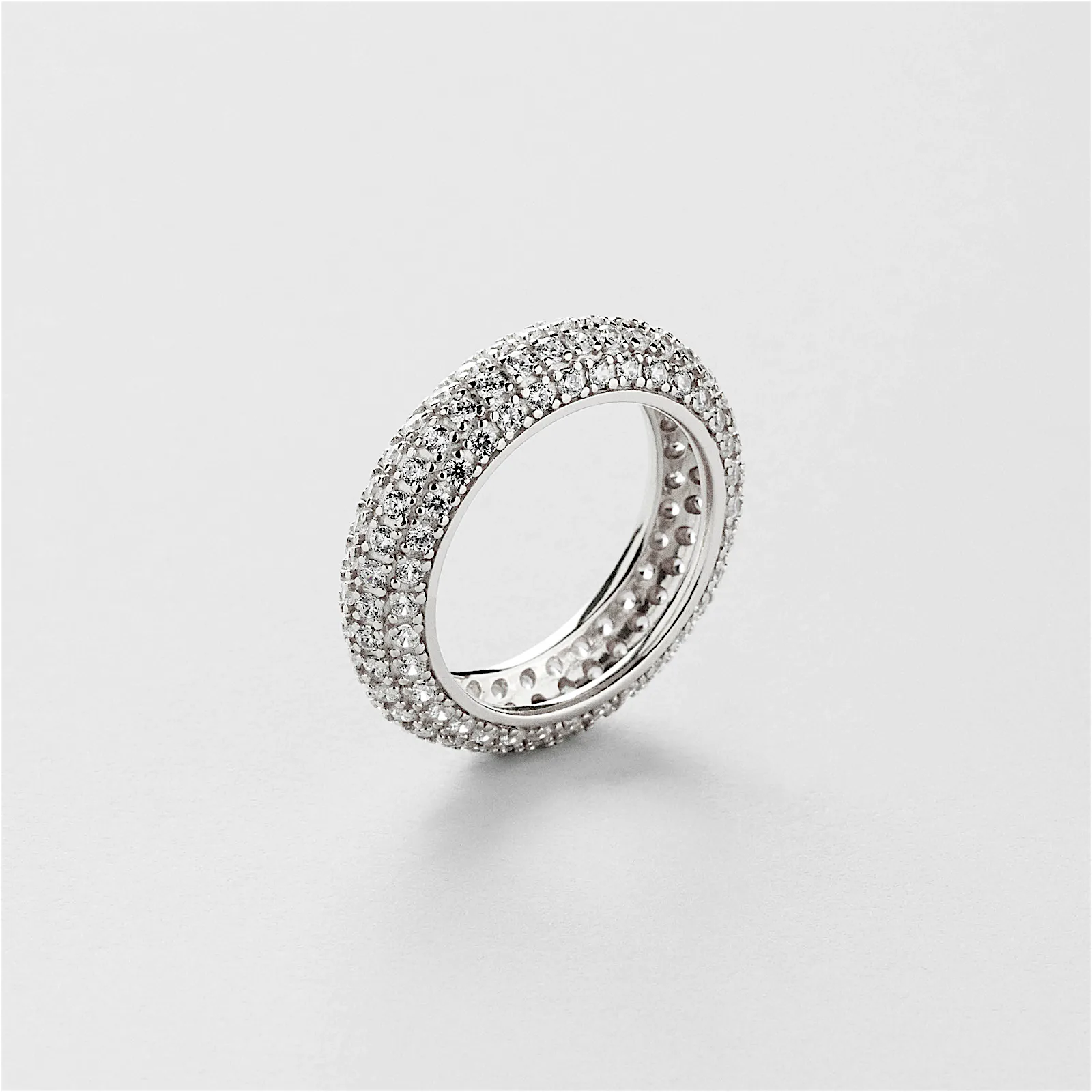 Sessan Ring (M)