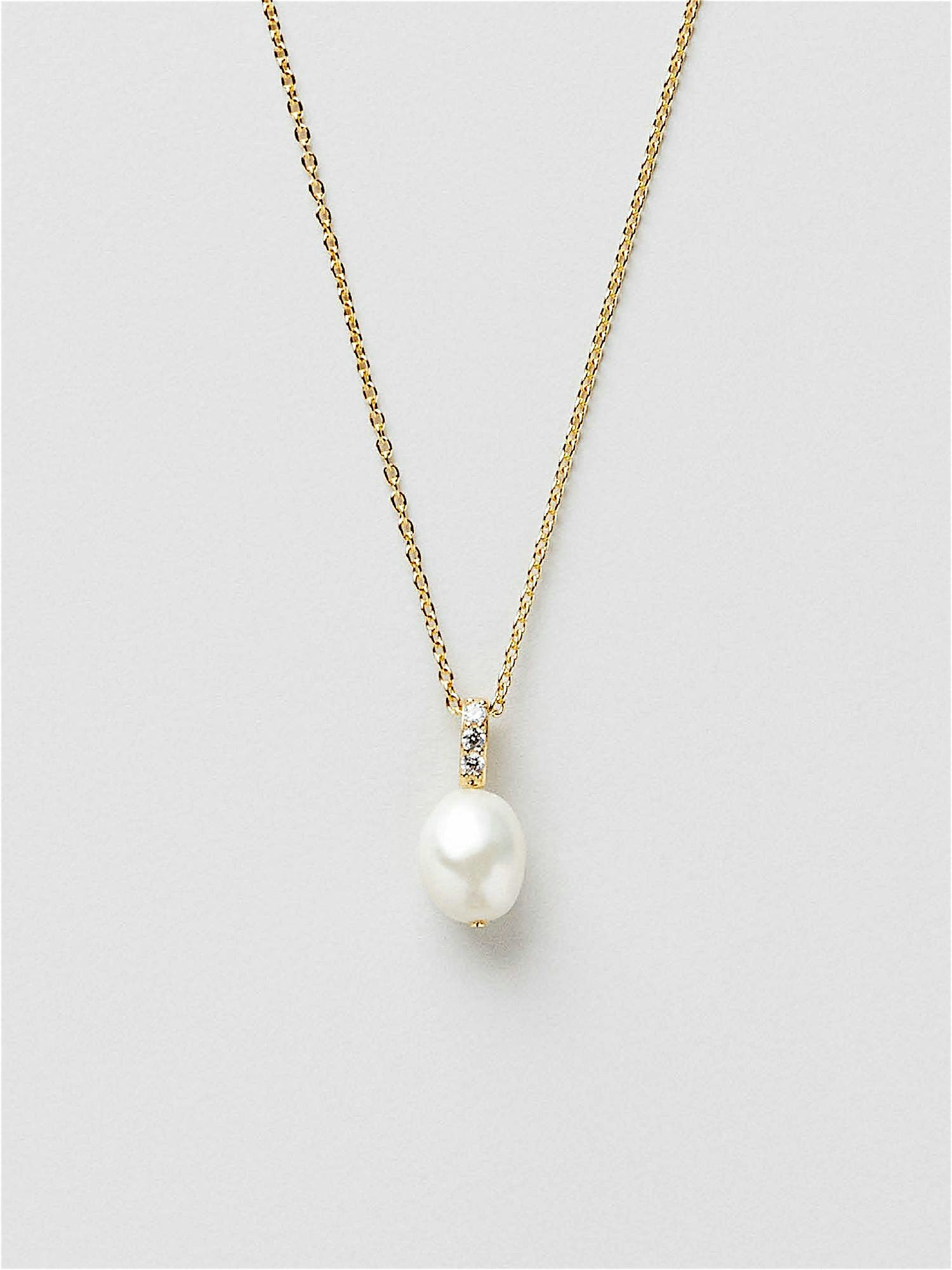 Mini Pearl Necklace