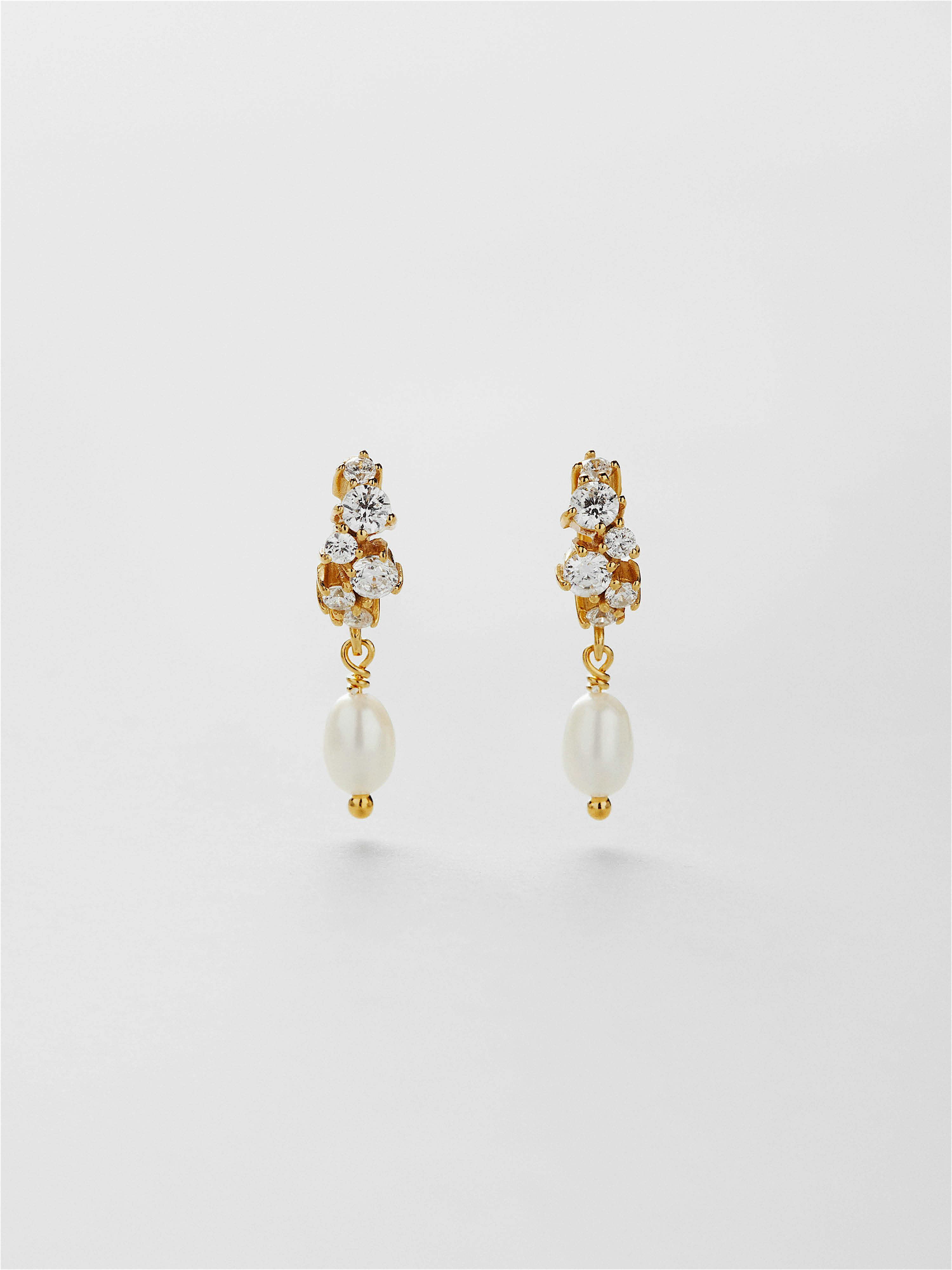 【HYERES LOR】25SS★ H Edition SL Pearl 1Touch Earrings 12mm Traveller Clip-on Earrings - Pearl Drops - 12x15 mm - White