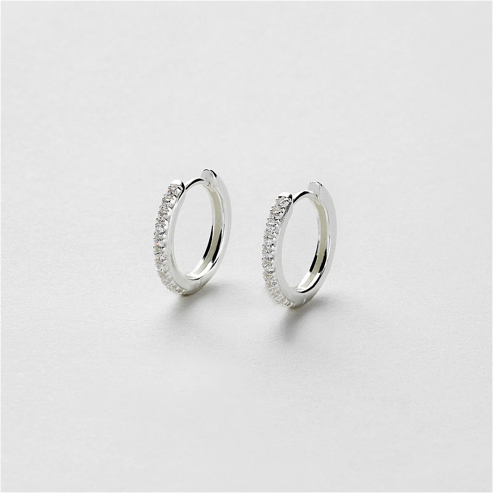 Lou Hoops (S)