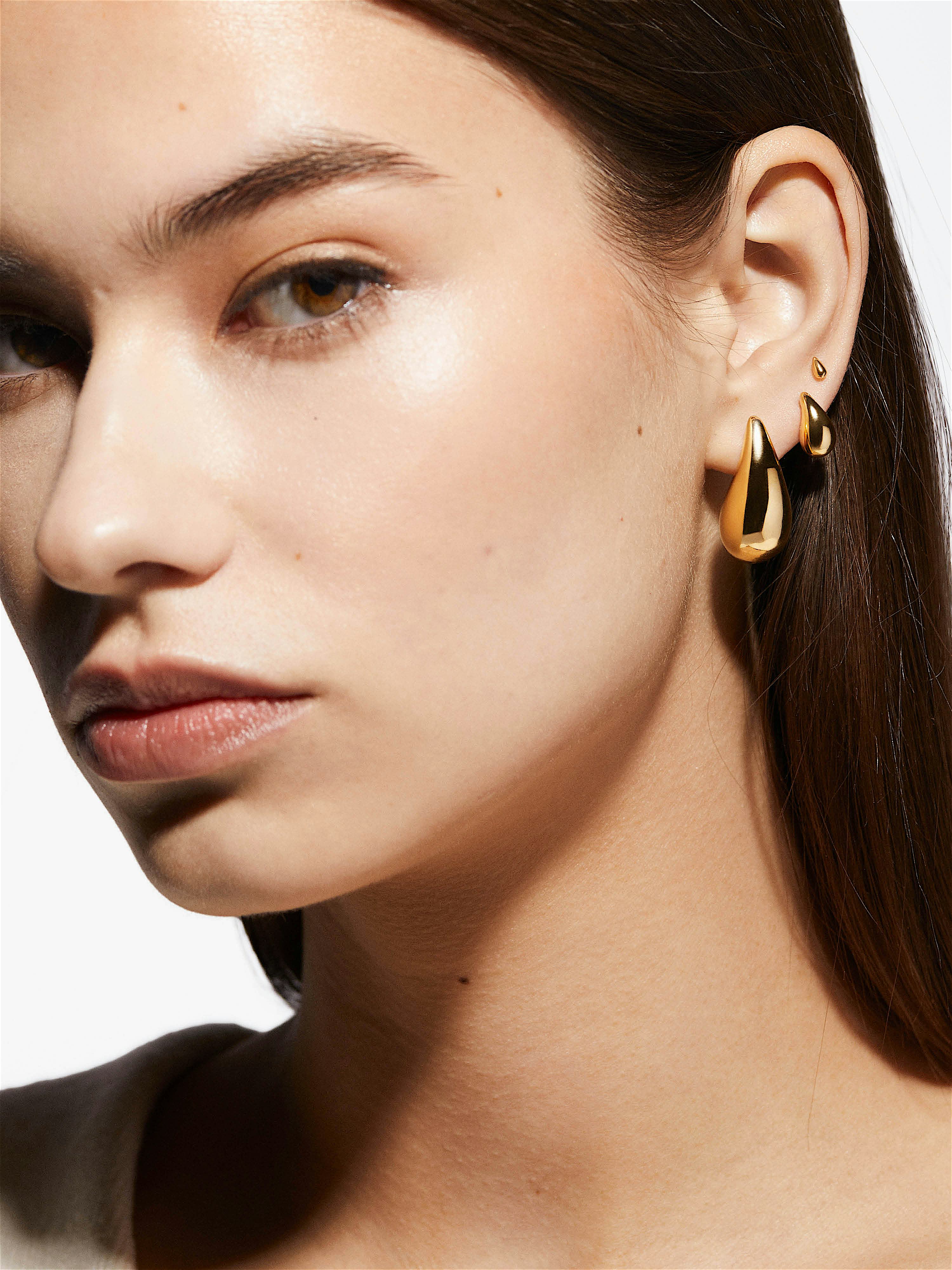 Buy Radiant Gold Dangle Earrings Online - Zaveribros
