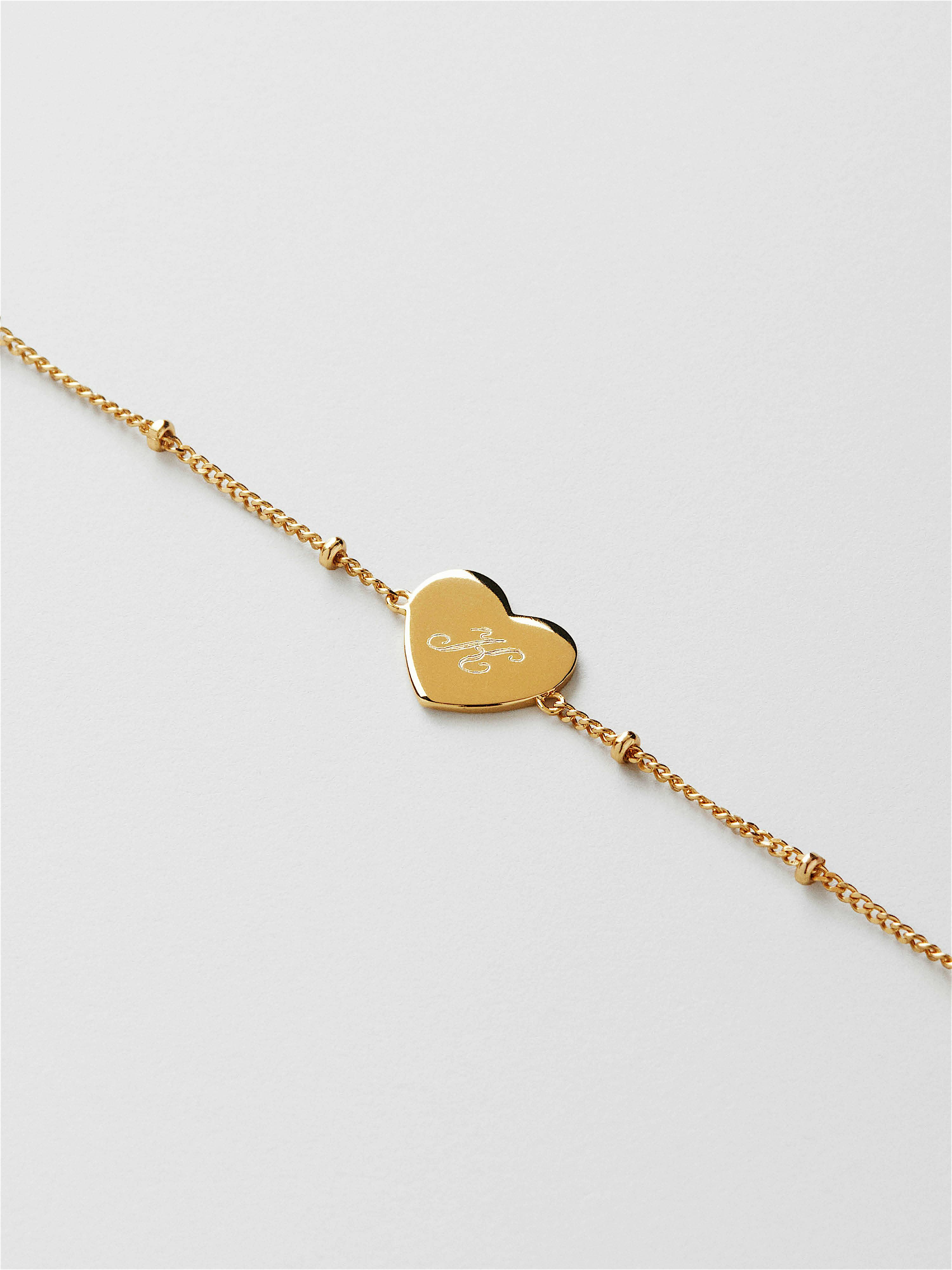 Safira Lio Heart Armband Gravyr