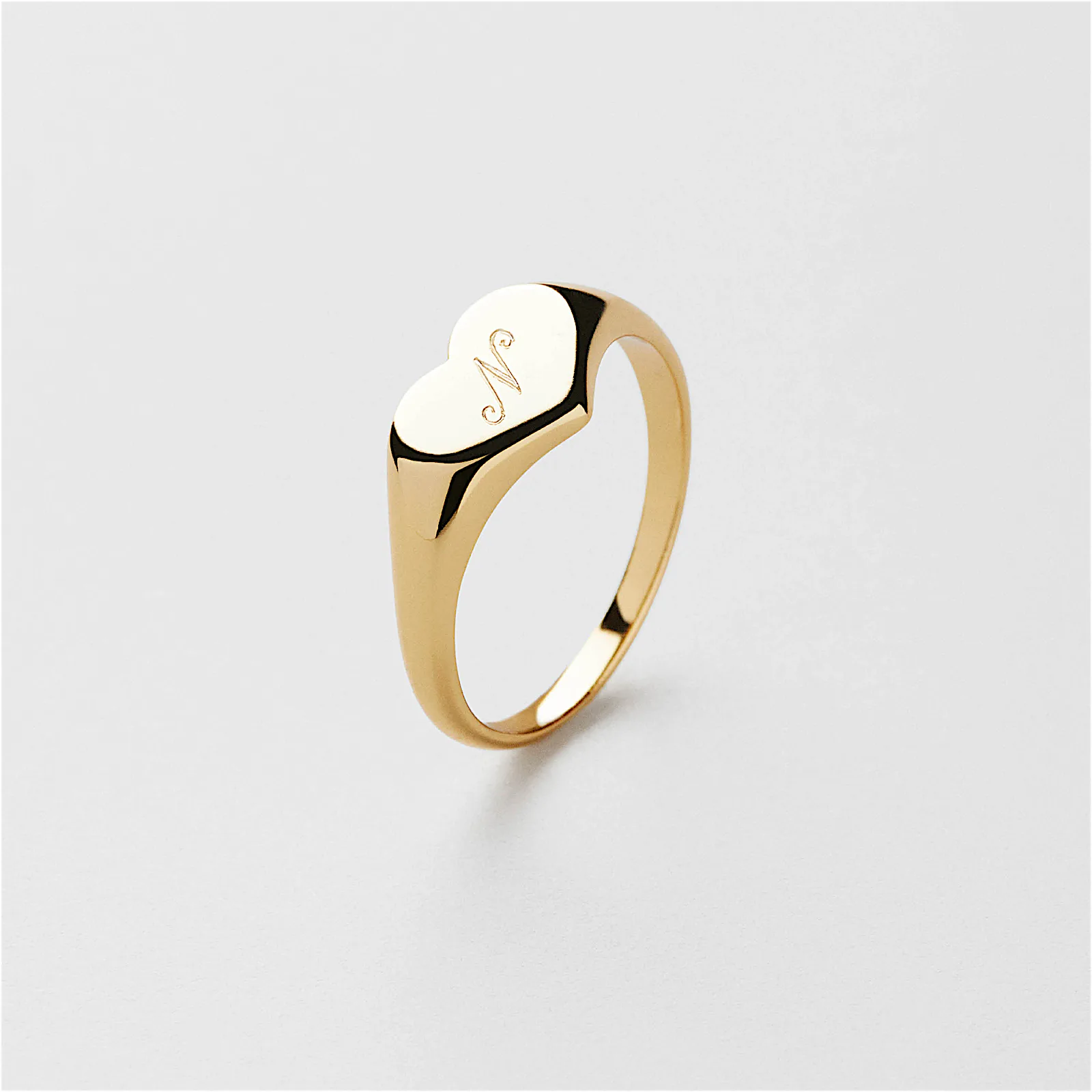 Safira Tine Heart Ring Gravyr