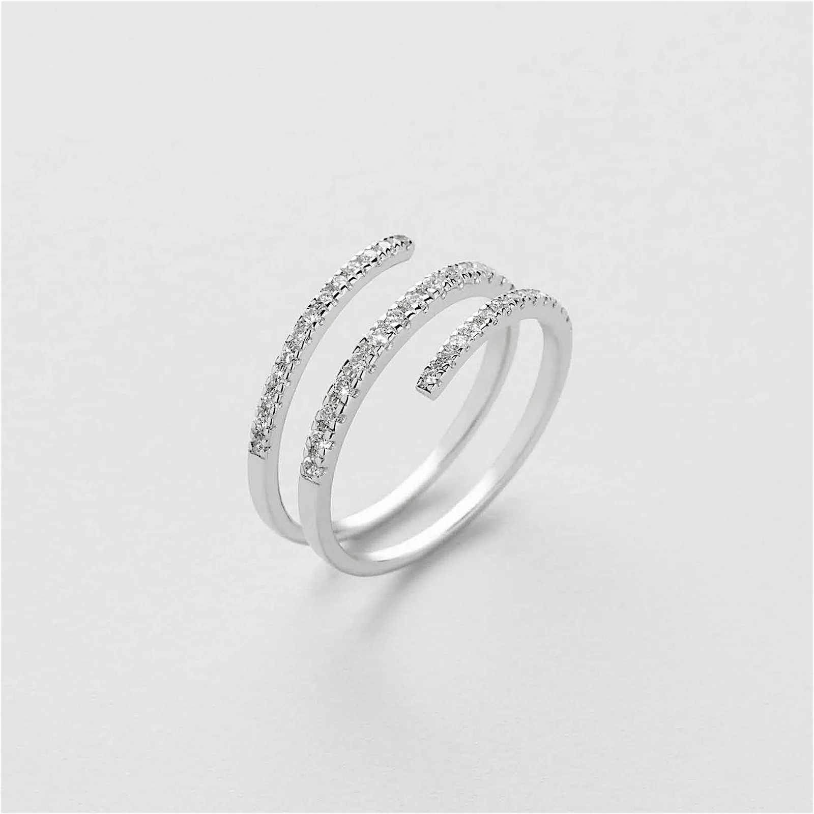 Safira Diamond Coil Ring