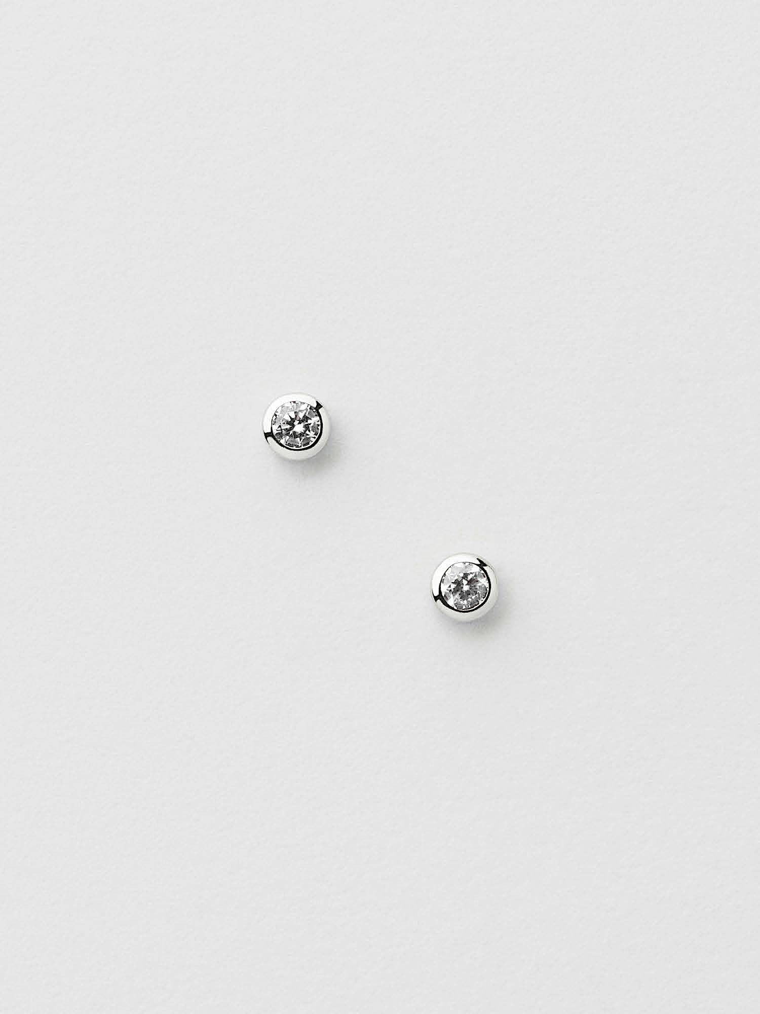 Clara Bezel Studs