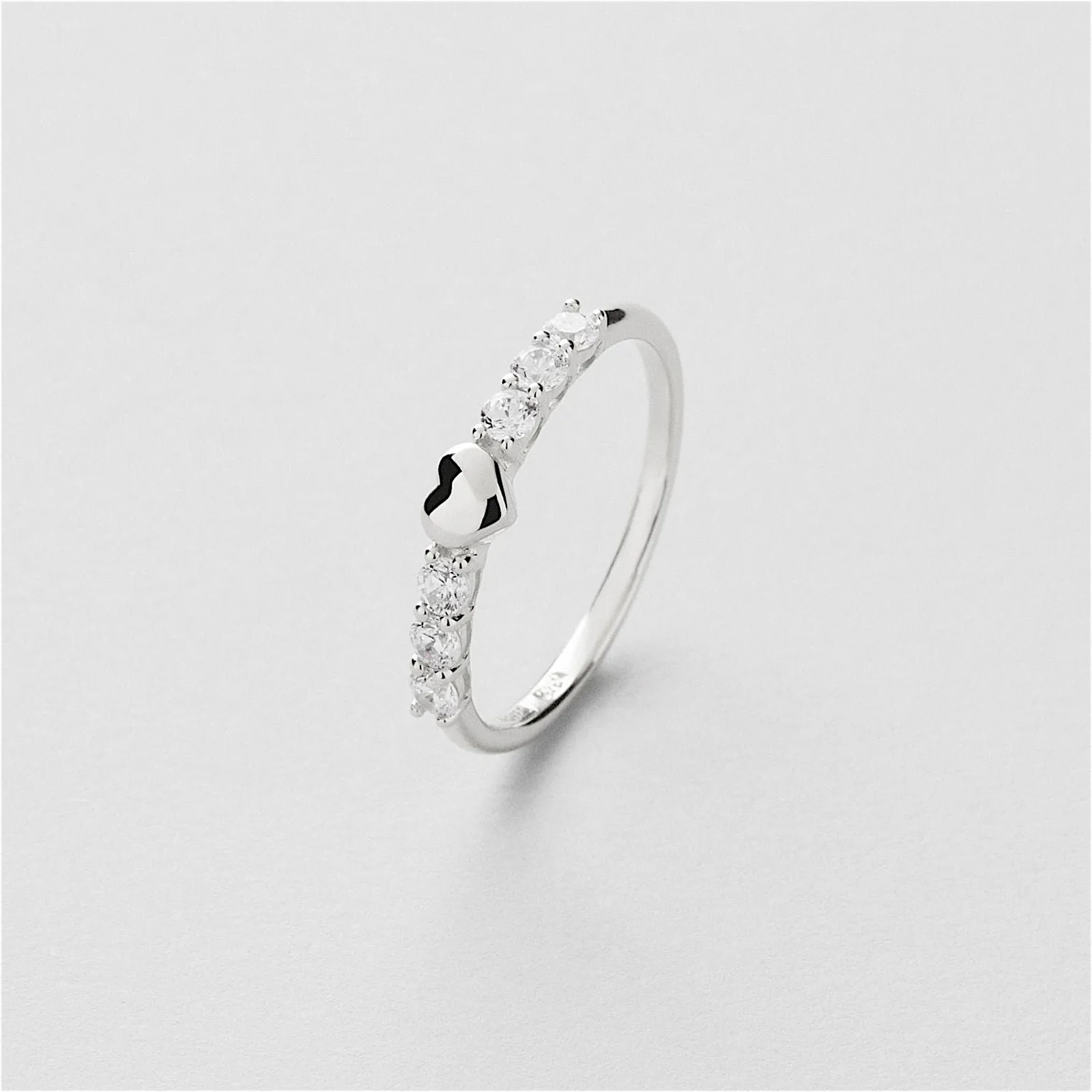 Hanne Heart Ring