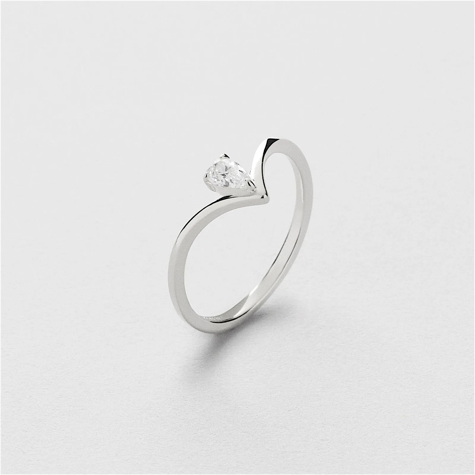 Elle Pinky Ring