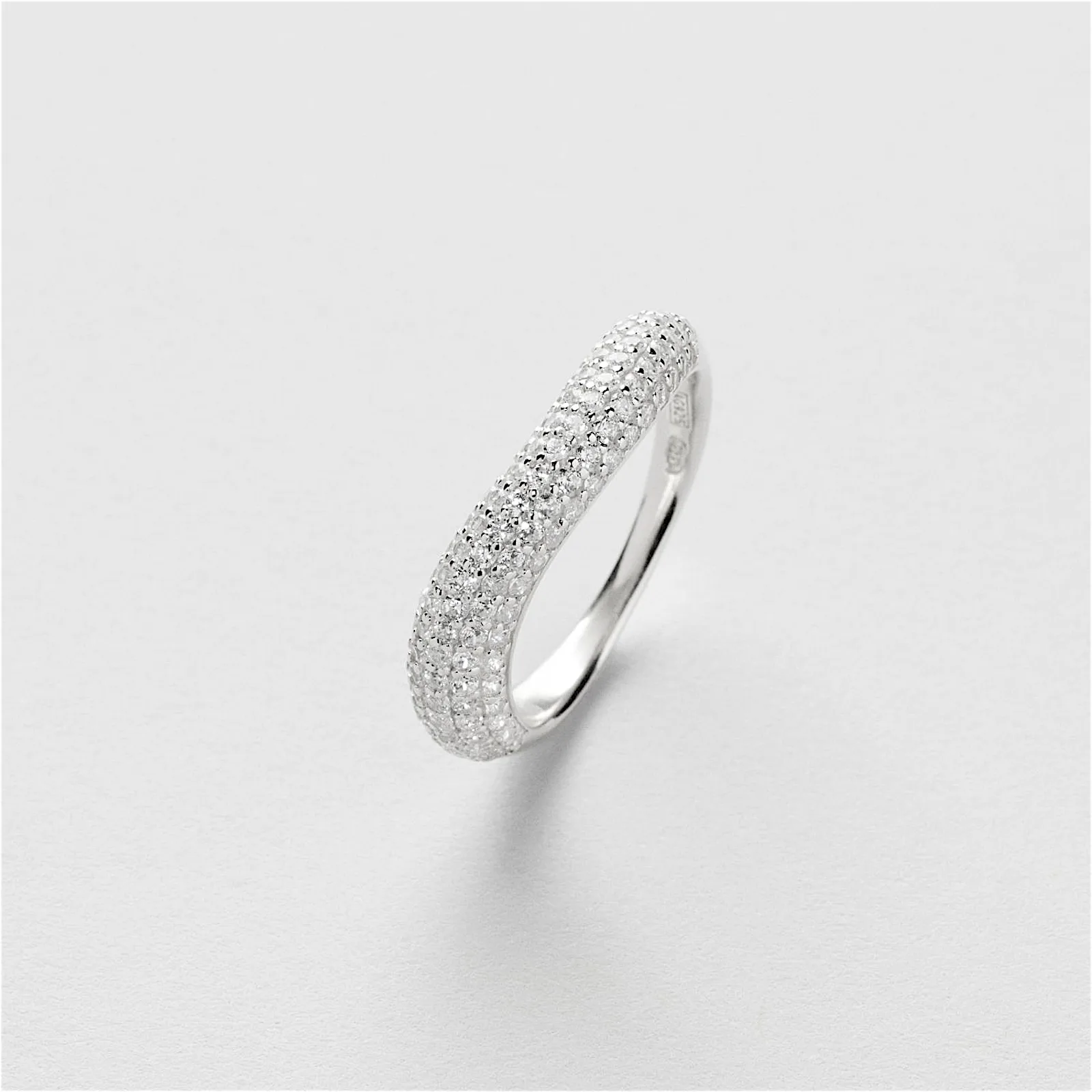 Wavy Bling Ring